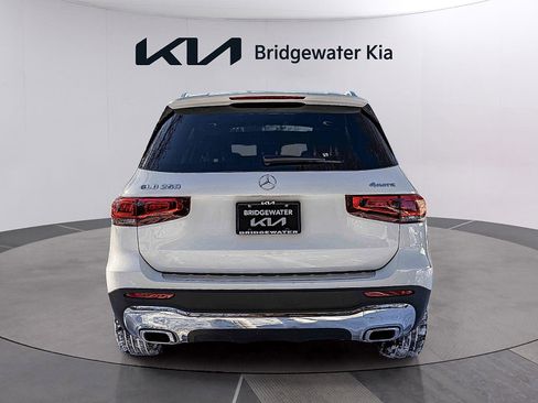 Used 2022 Mercedes-Benz GLB 250 4MATIC image 5