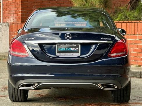 Used 2018 Mercedes-Benz C 300 4MATIC Sedan image 5