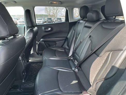 Used 2020 Jeep Compass Latitude image 13