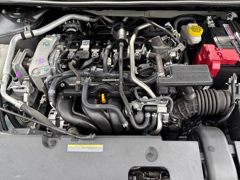 Used 2025 Nissan Sentra S FWD image 31