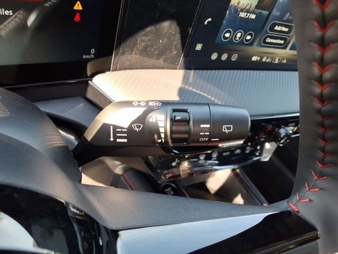 New 2026 Nissan Kicks SR w/ SR Premium Package image 22