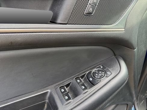 Used 2024 Ford Edge SEL AWD/4WD image 20