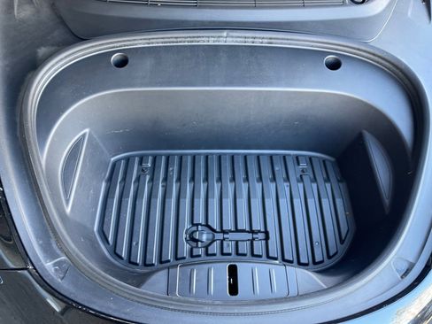 Used 2022 Tesla Model 3 Standard Range RWD image 21