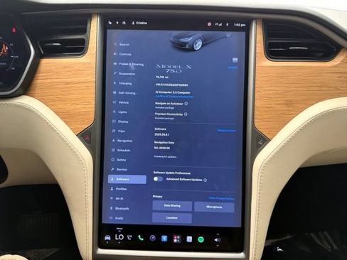 Used 2018 Tesla Model X 75D AWD/4WD image 29