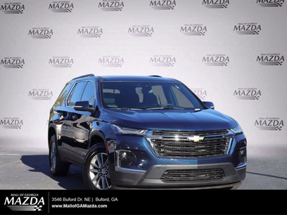 Used 2023 Chevrolet Traverse LT