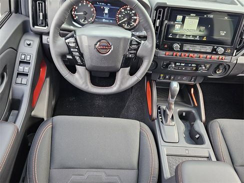 New 2026 Nissan Frontier Pro-X image 5