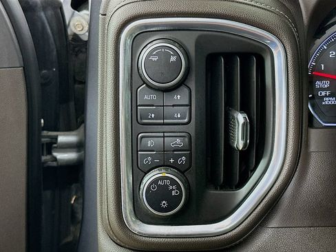 Used 2019 Chevrolet Silverado 1500 RST w/ All-Star Edition AWD/4WD image 12