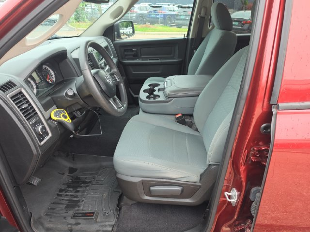 Used 2019 RAM 1500 Express AWD/4WD image 9