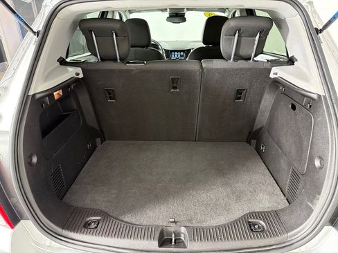 Used 2019 Chevrolet Trax LS w/ Tint and Cruise Package image 21