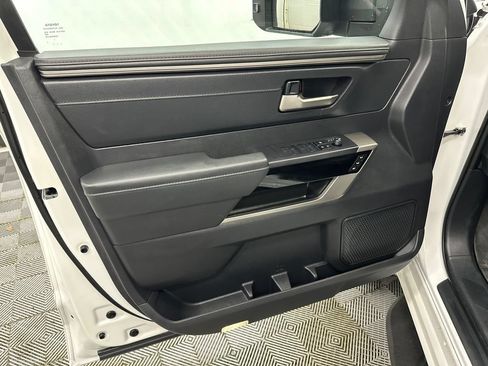Used 2022 Toyota Tundra Limited AWD/4WD image 11