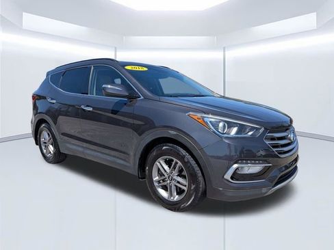 Used 2018 Hyundai Santa Fe Sport FWD image 2