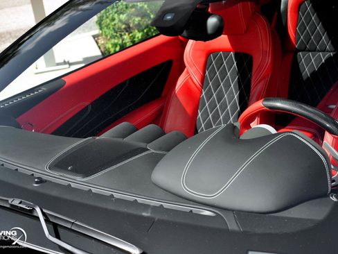 Used 2016 Ferrari FF AWD/4WD image 10