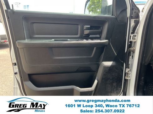 Used 2022 RAM 3500 Tradesman w/ Chrome Appearance Group AWD/4WD image 19