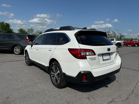 Used 2019 Subaru Outback 2.5i Limited AWD/4WD image 4