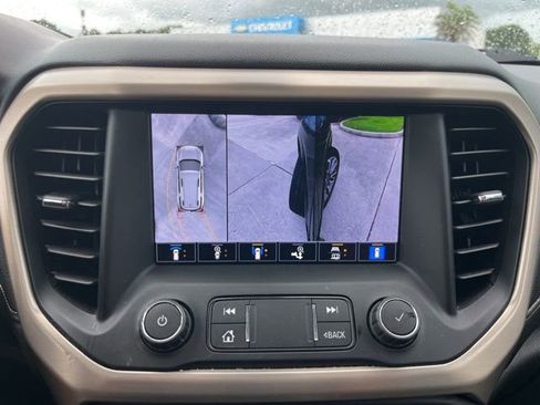 Used 2021 GMC Acadia Denali w/ Denali Ultimate Package AWD/4WD image 29