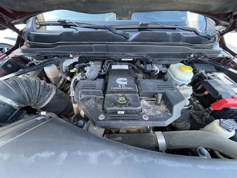 Used 2021 RAM 2500 Laramie w/ Night Edition AWD/4WD image 6