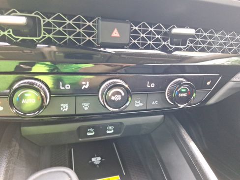 Used 2025 Honda Accord EX-L image 26