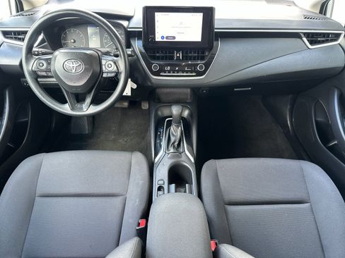 Used 2024 Toyota Corolla LE FWD image 12