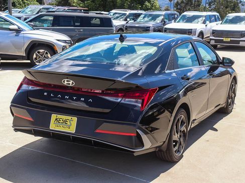 New 2026 Hyundai Elantra N Line FWD image 4