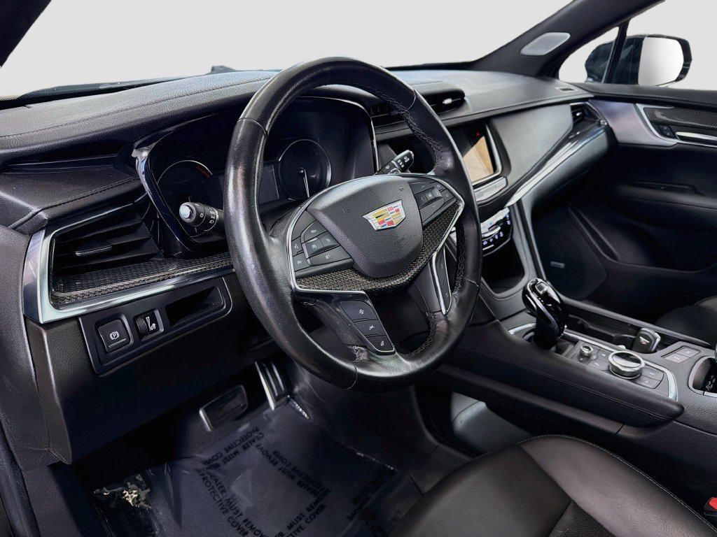 Used 2023 Cadillac XT5 Sportv w/ LPO, Floor Liner Package AWD/4WD image 11