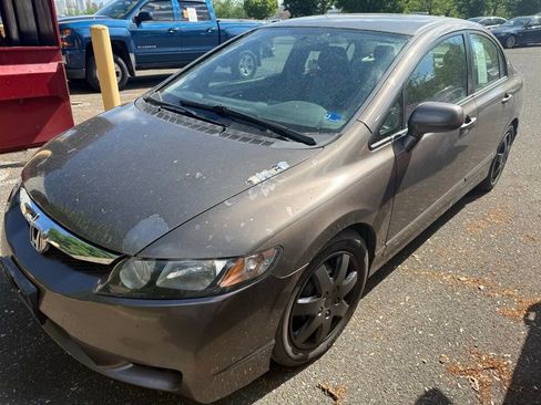 Used 2010 Honda Civic LX image 3