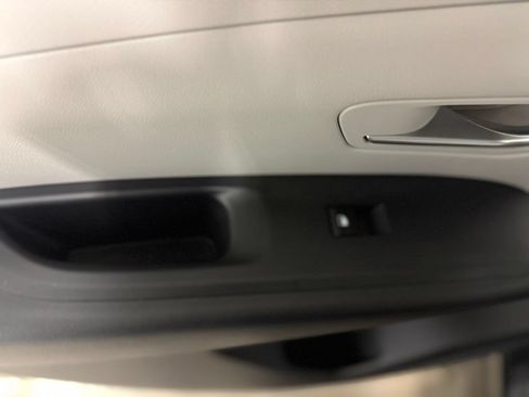 Used 2025 Hyundai Tucson SE AWD/4WD image 19