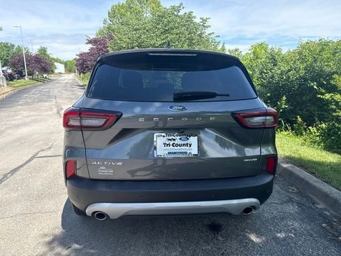 Used 2023 Ford Escape Active w/ Tech Pack #2 AWD/4WD image 7