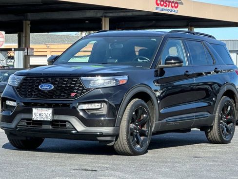 Certified 2022 Ford Explorer ST w/ Equipment Group 401A image 8