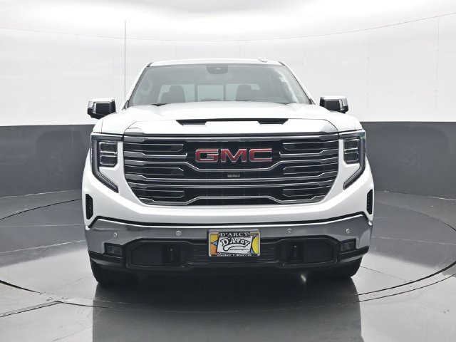 Used 2023 GMC Sierra 1500 SLT w/ SLT Premium Plus Package AWD/4WD image 2