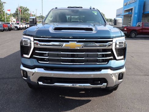 New 2026 Chevrolet Silverado 3500 LTZ w/ LTZ Plus Package AWD/4WD image 25