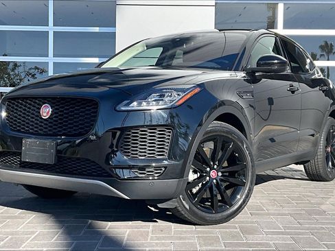 Used 2020 Jaguar E-PACE SE image 1