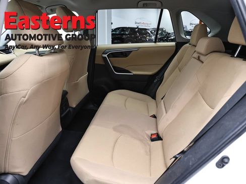 Used 2023 Toyota RAV4 LE AWD/4WD image 20