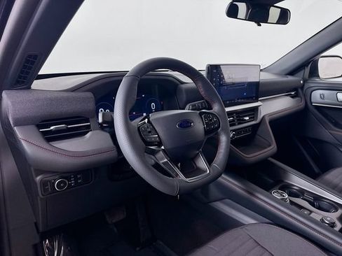 New 2026 Ford Explorer ST-Line w/ ST-Line Street Pack image 9