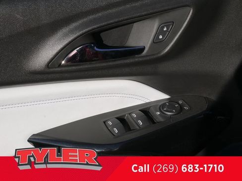 Used 2024 Chevrolet Trax LT w/ LT Convenience Package FWD image 20
