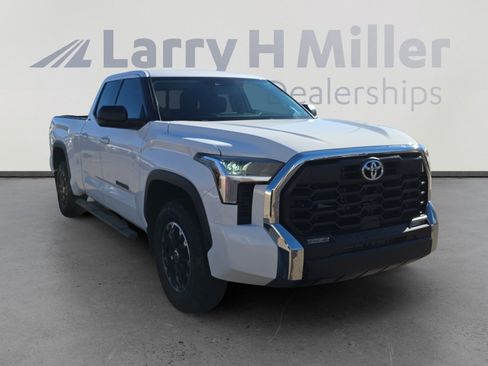 Used 2024 Toyota Tundra SR5 image 7