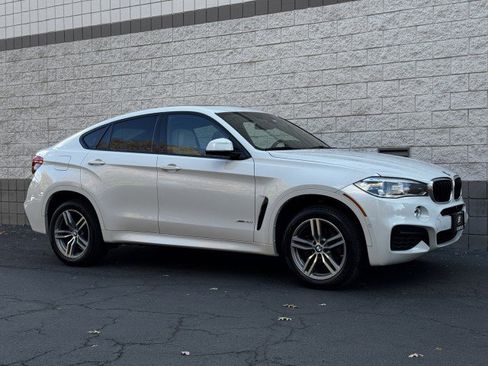 Used 2019 BMW X6 xDrive35i w/ M Sport Package image 4