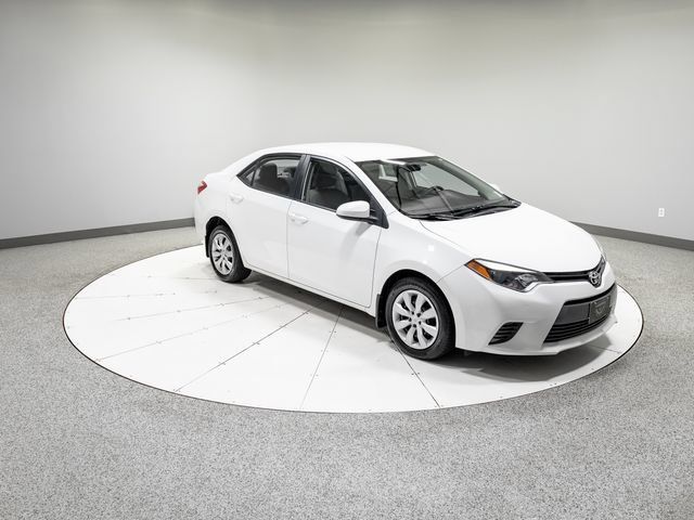 Used 2016 Toyota Corolla LE FWD image 21