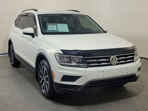 Used 2020 Volkswagen Tiguan SEL AWD/4WD image 1