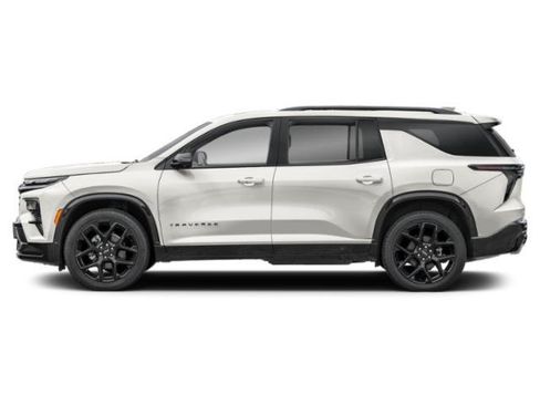 Used 2026 Chevrolet Traverse RS w/ LPO, Floor Liner Package FWD image 3