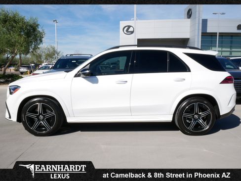 Used 2025 Mercedes-Benz GLE 450 4MATIC image 3