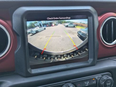 Used 2018 Jeep Wrangler Unlimited Rubicon AWD/4WD image 21