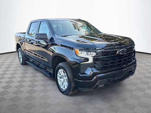 Used 2026 Chevrolet Silverado 1500 RST AWD/4WD image 4