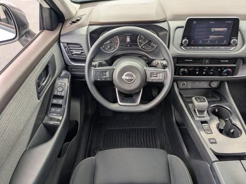Used 2023 Nissan Rogue S FWD image 16