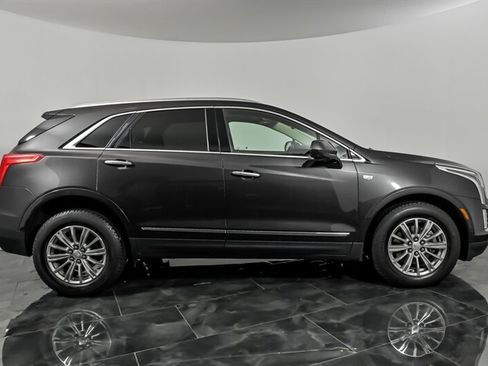 Used 2018 Cadillac XT5 Luxury AWD/4WD image 10