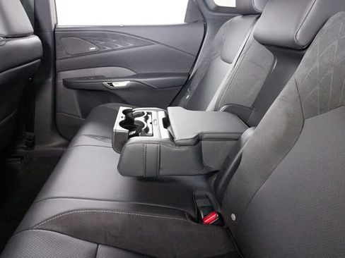 Used 2025 Lexus RX 350 w/ Convenience Package AWD/4WD image 18