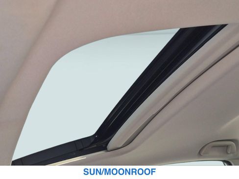 Used 2019 Honda Civic EX image 15
