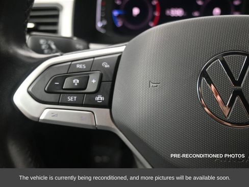 Used 2020 Volkswagen Atlas Cross Sport SEL image 22