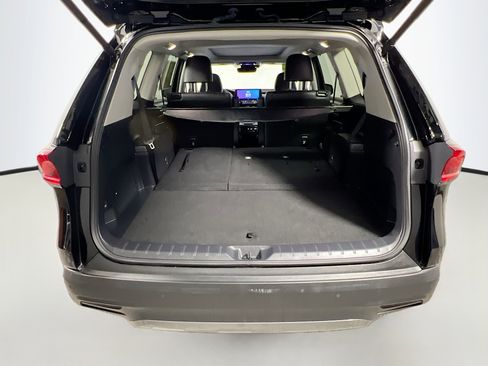 Used 2025 Toyota Grand Highlander AWD Hybrid image 34