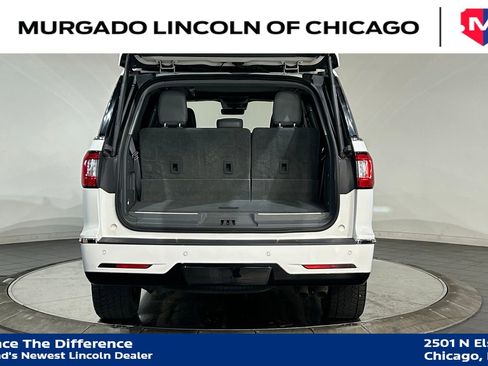 Used 2020 Lincoln Navigator Reserve w/ Luxury Package AWD/4WD image 31