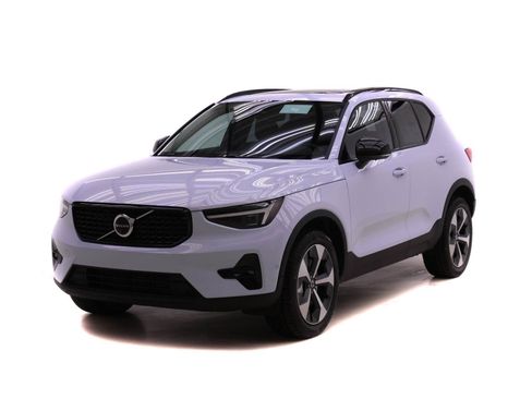 New 2026 Volvo XC40 B5 Plus w/ Protection Package Premier image 1
